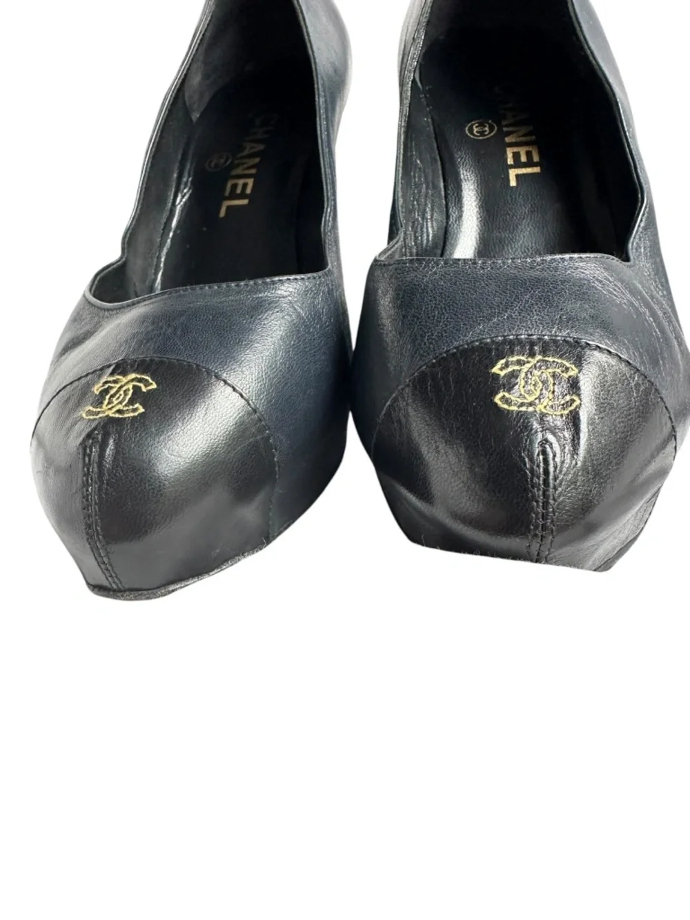 CHANEL lovely classic